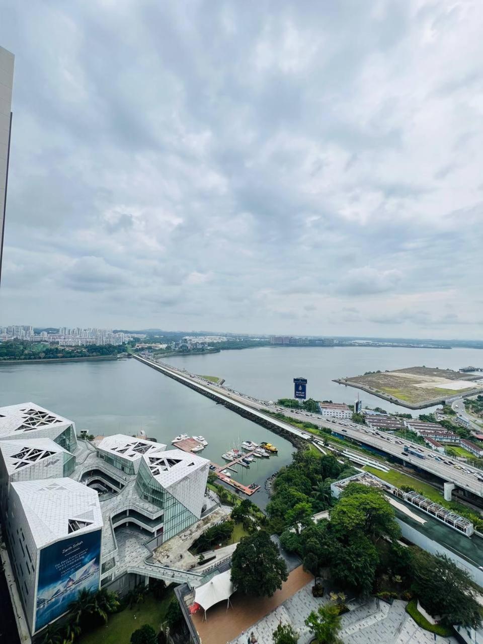 R&F Princess Cove At Anju Johor Bahru Ngoại thất bức ảnh